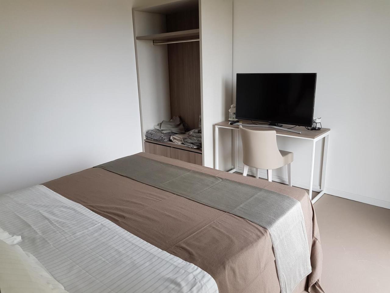 Venus Suites Червия Екстериор снимка